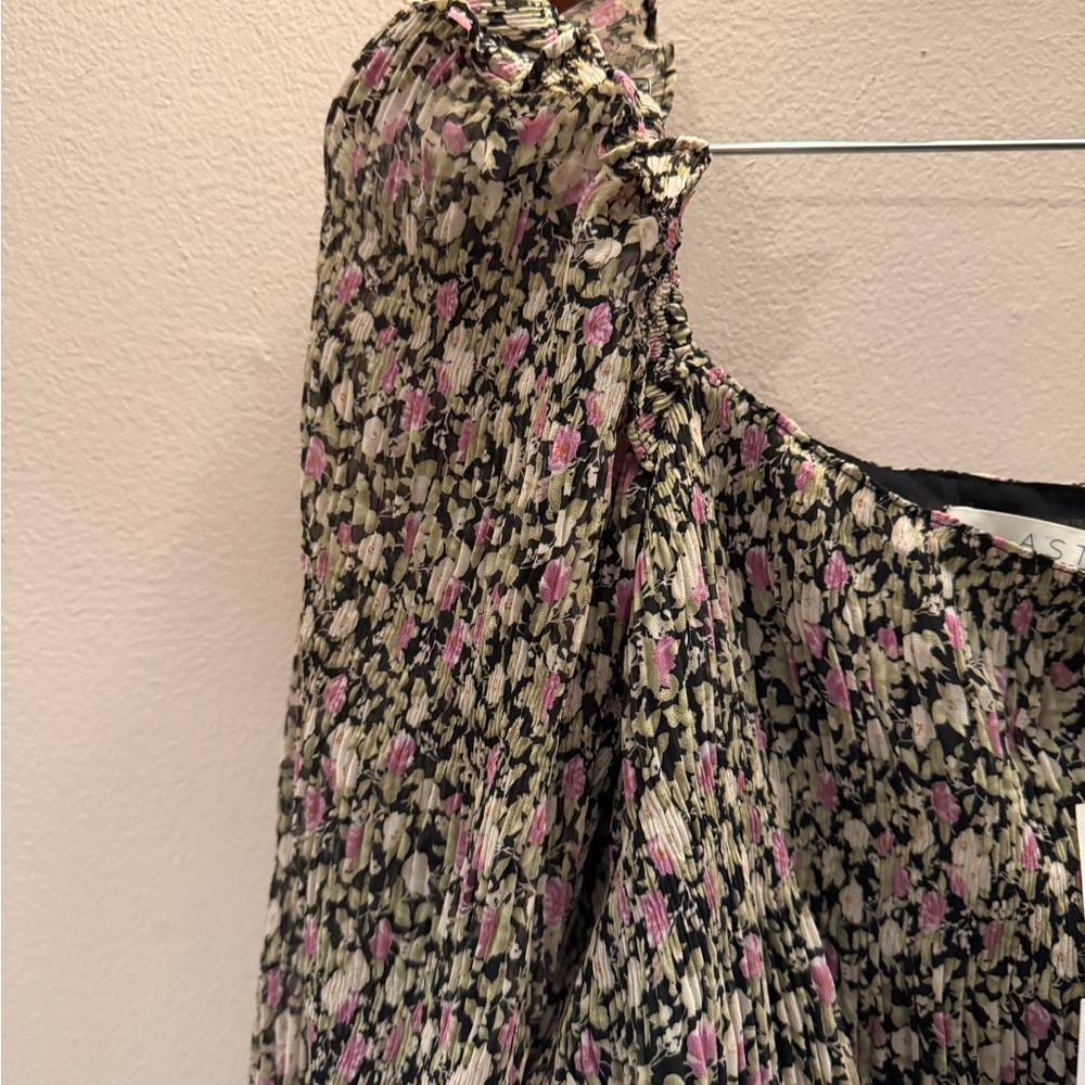ASTR The Label Floral Smocked Peplum Blouse Black Fuchsia Multi ACT16317B L - Picture 7 of 8